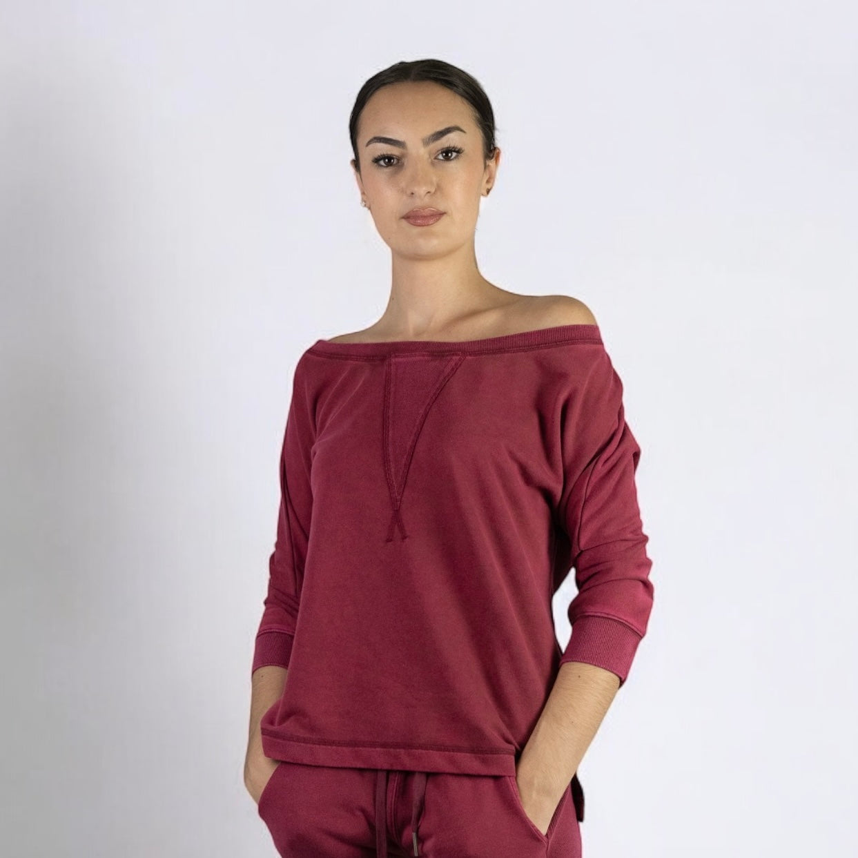 OVERSIZED SWEATSHIRT